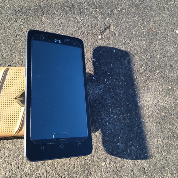 Cricket Wireless ZTE Z832 Sonata 3 Smartphone - Black - Picture 11 of 16